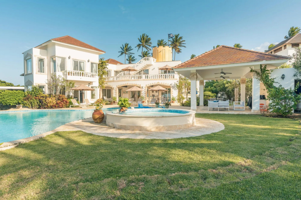Just Amazing Costa Esmeralda 6BR Villa