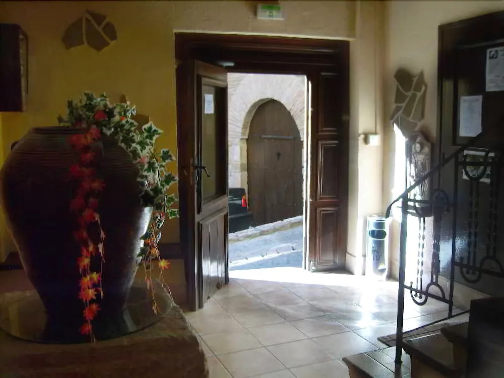 Hostal Narbona