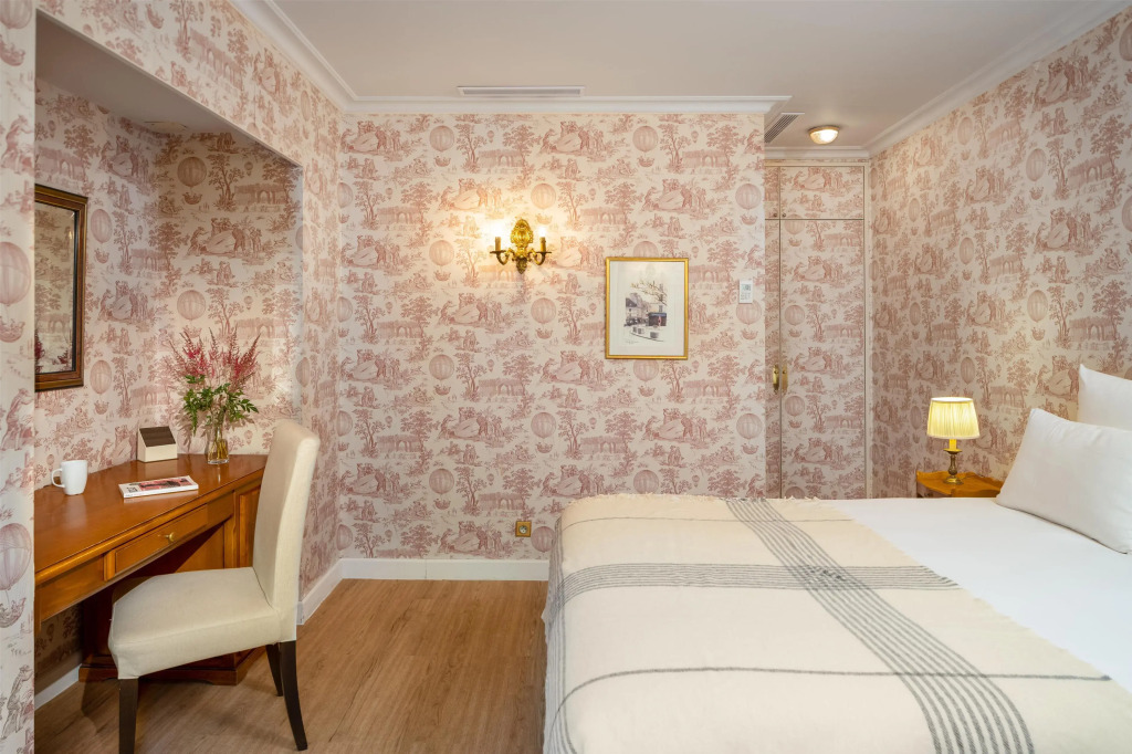 Hotel des Grandes Ecoles Quartier Latin