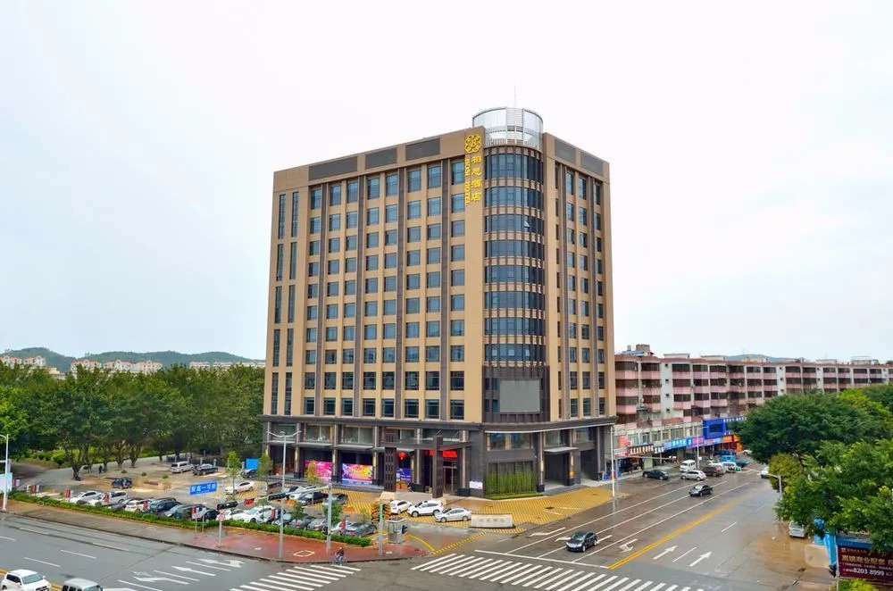 Bosi Hotel