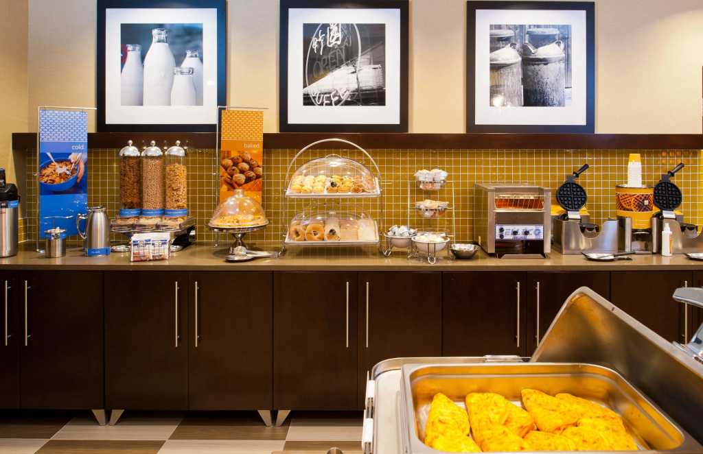 Hampton by Hilton Shelton