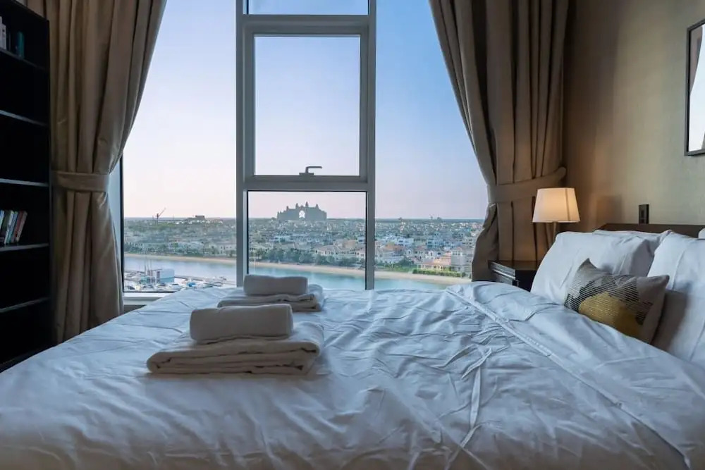 Breathtaking Views, Relaxing Apt @ The Palm
