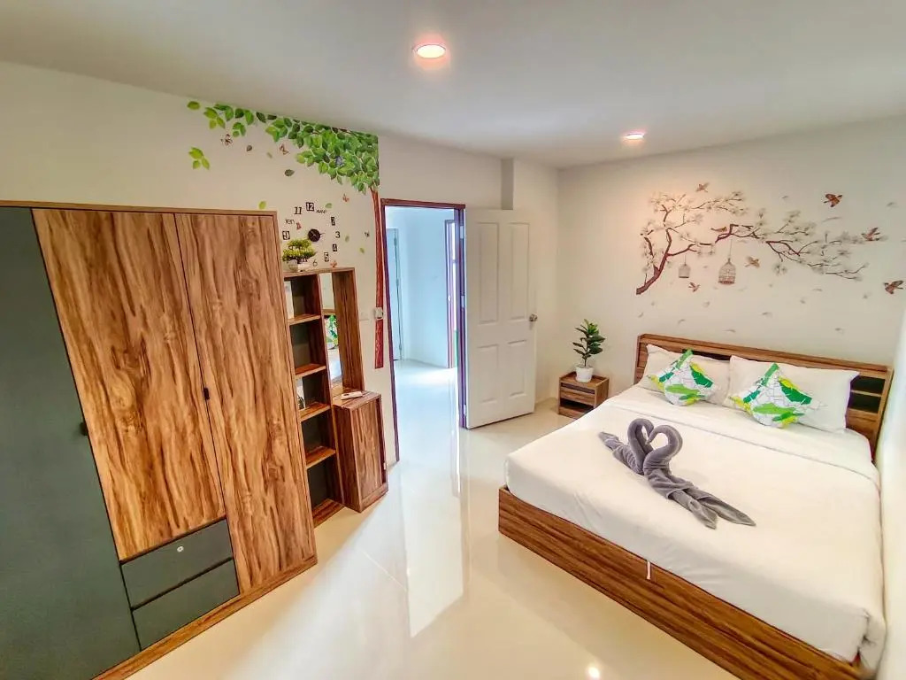 Sailor Hotel Pattaya - Nice Rooms & Steps to Walking Street