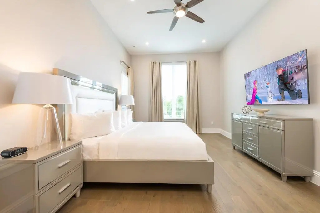 Magnificent Home in Bears Den Near Disney with Private Pool, Pool Table & Resort Amenities - 954JN