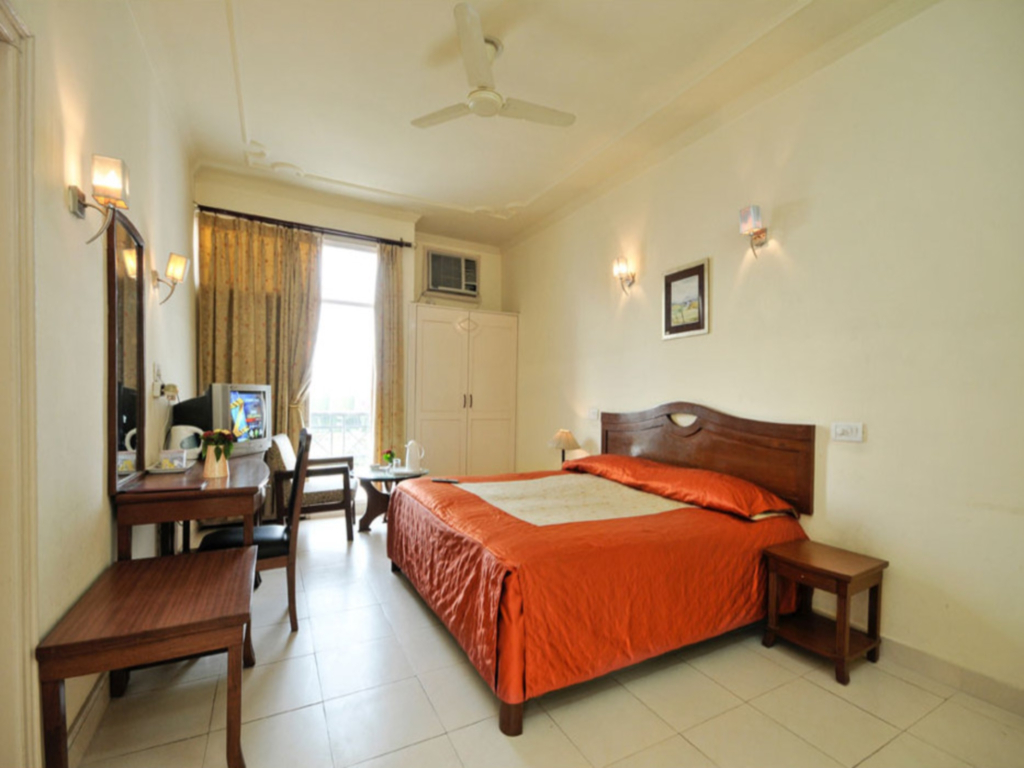 Black Mango Resort