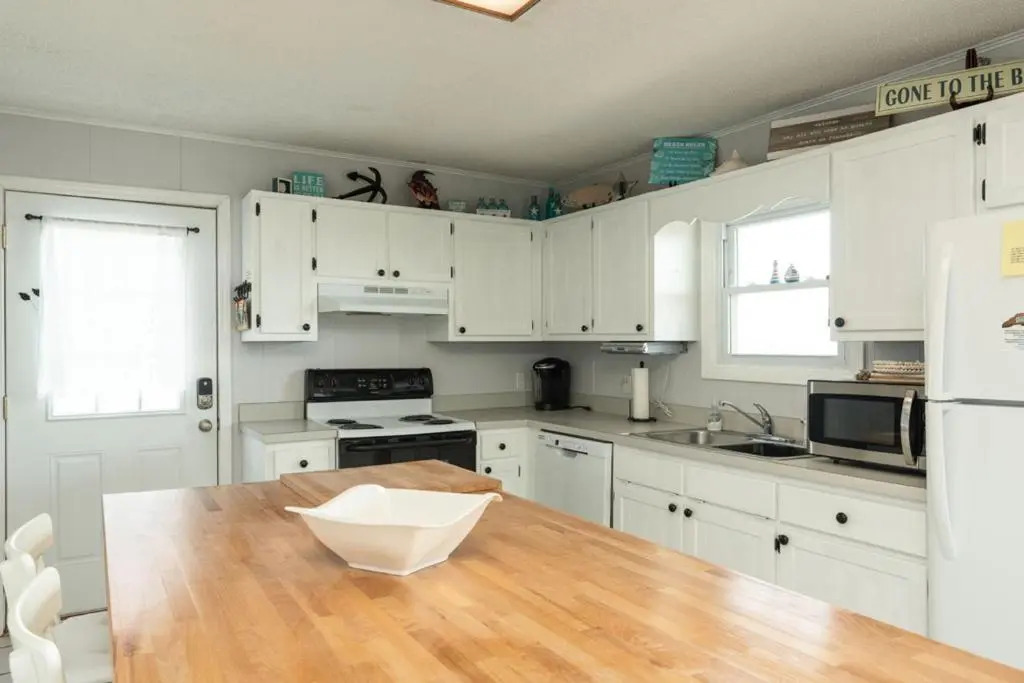 American Dream by Oak Island Accommodations