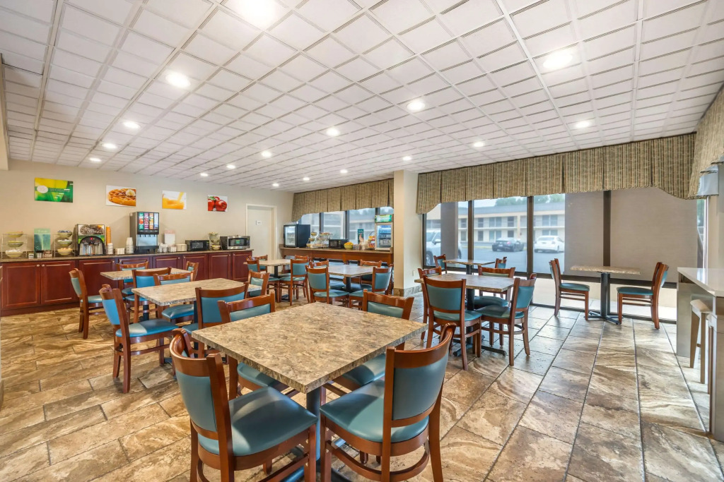 Quality Inn Paris