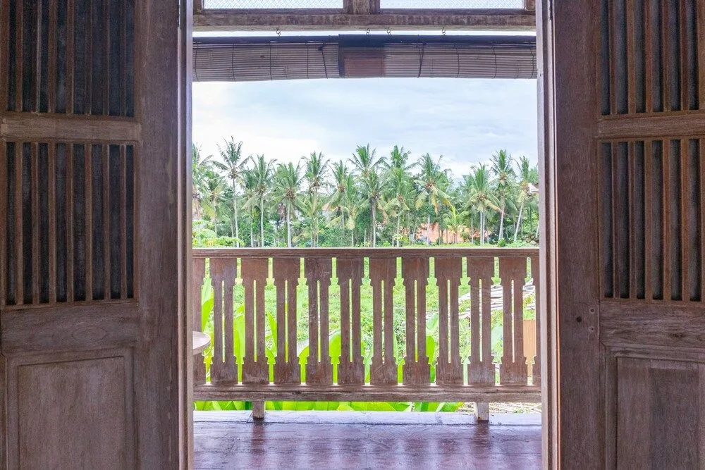 Ubud Glassy Villa by Pramana Villas