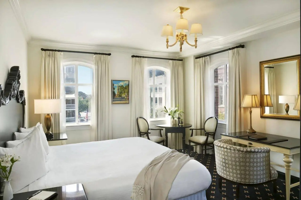 French Quarter Inn