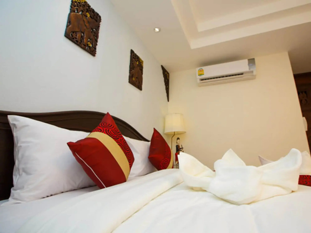 Chang Siam Inn