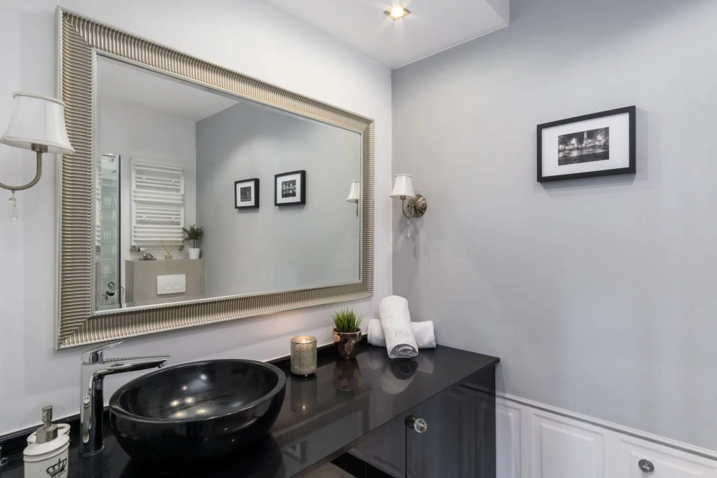 Flatbook - City Center SPA Apartments Motlawa