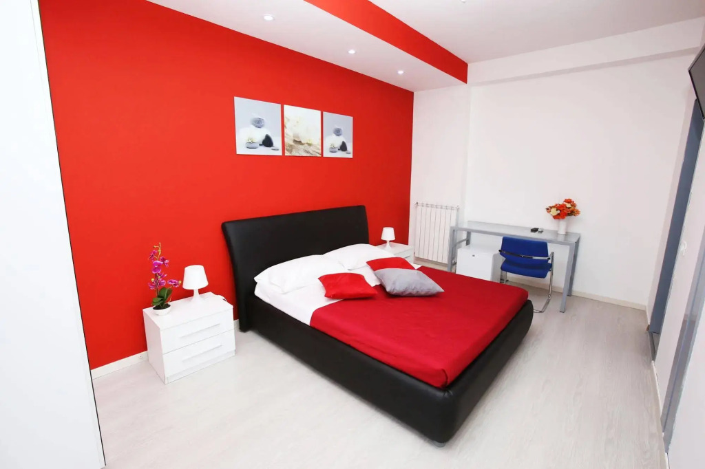 Iris Room