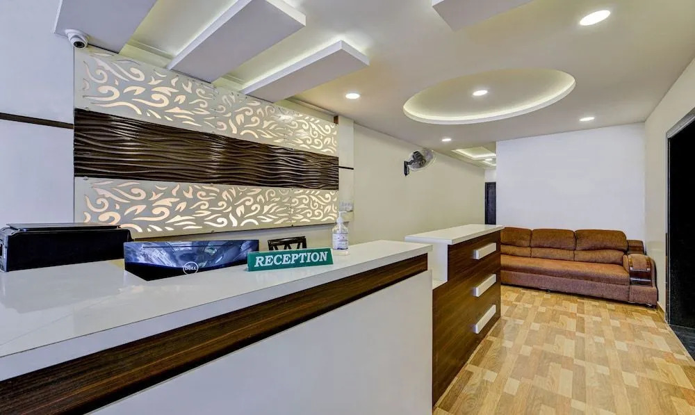Rich Inn Studios and Suites