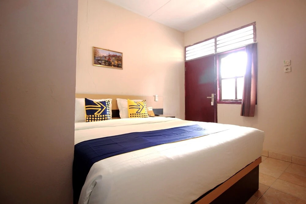 Anissa Guest House by OYO Rooms