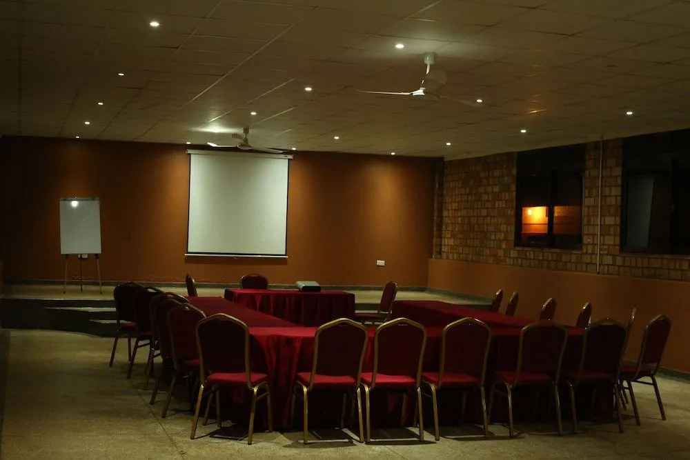Trisek Hotel