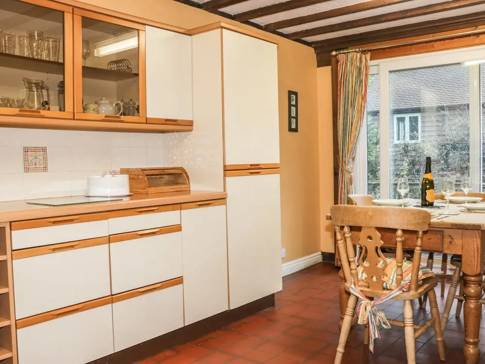 Pinstones Cottage
