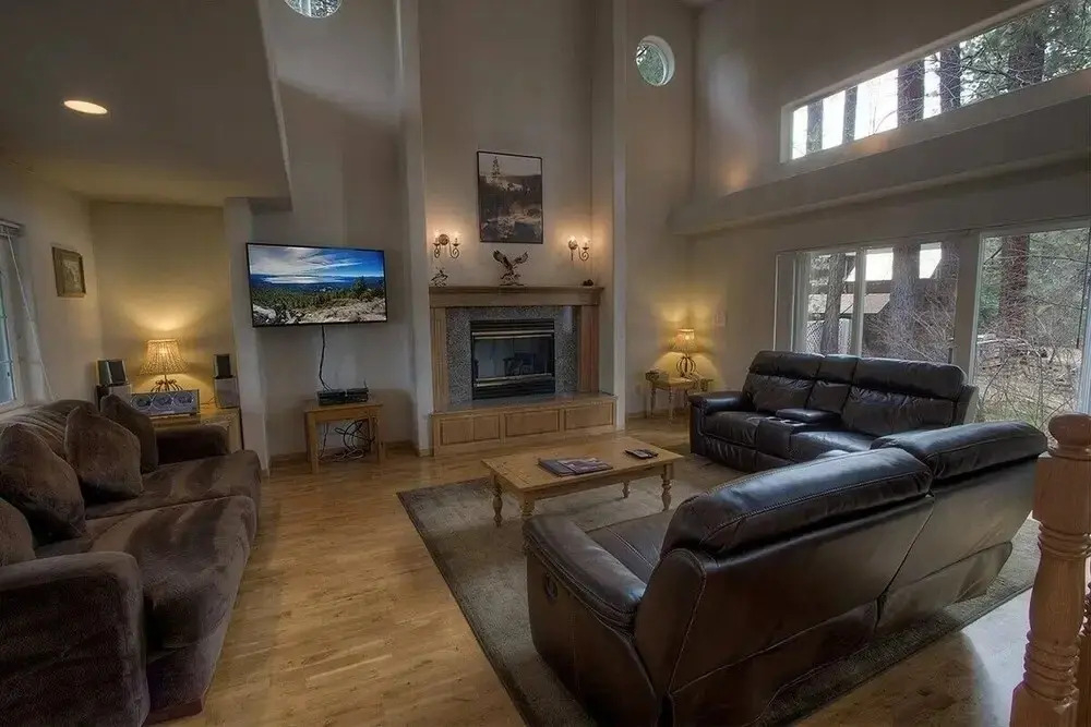 South Lake Tahoe - 4 BR Home Gas BBQ - LTA 8110