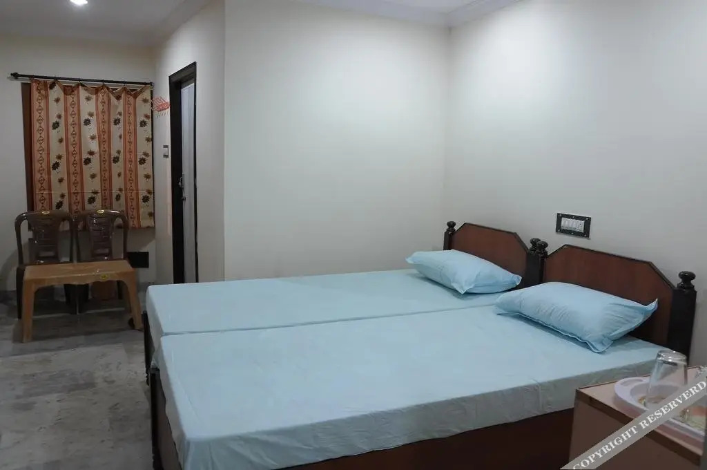 Vani Lodge