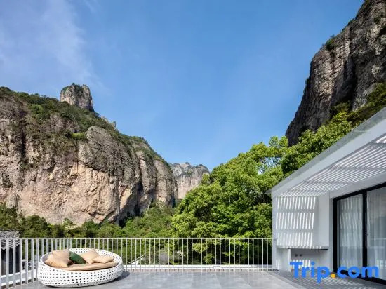 Starbrihgt  villa