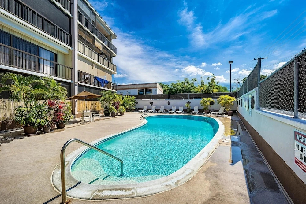 Kona Plaza#218