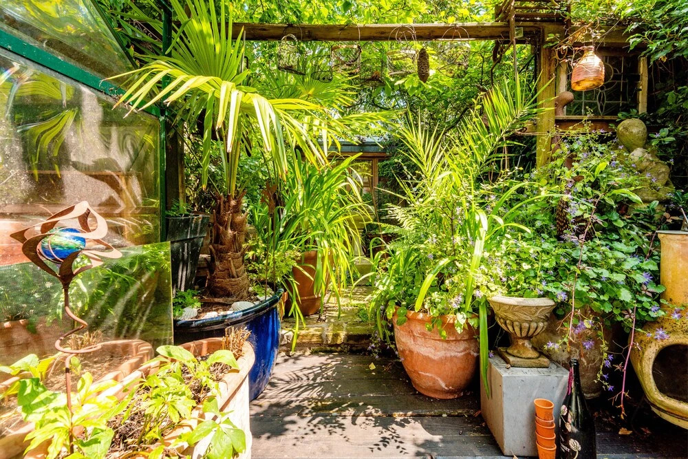 Enchanting Hammersmith Home Close to Shepherds Bush by Underthedoormat