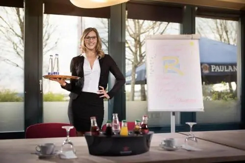 AUSZEIT DAS HOTEL Asbach-Bäumenheim & AUSZEIT DAS RESTAURANT