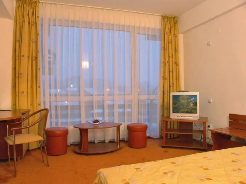 Hotel Oasis