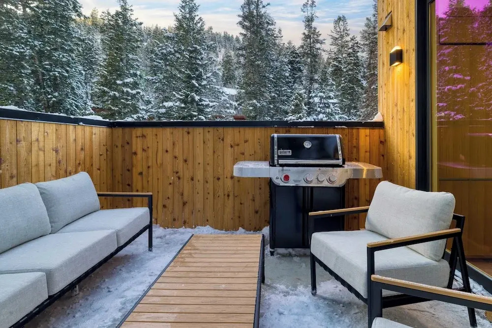 Luxury Ski Home w/ Hot Tub Near Trails & Downtown Parkview Mountain House