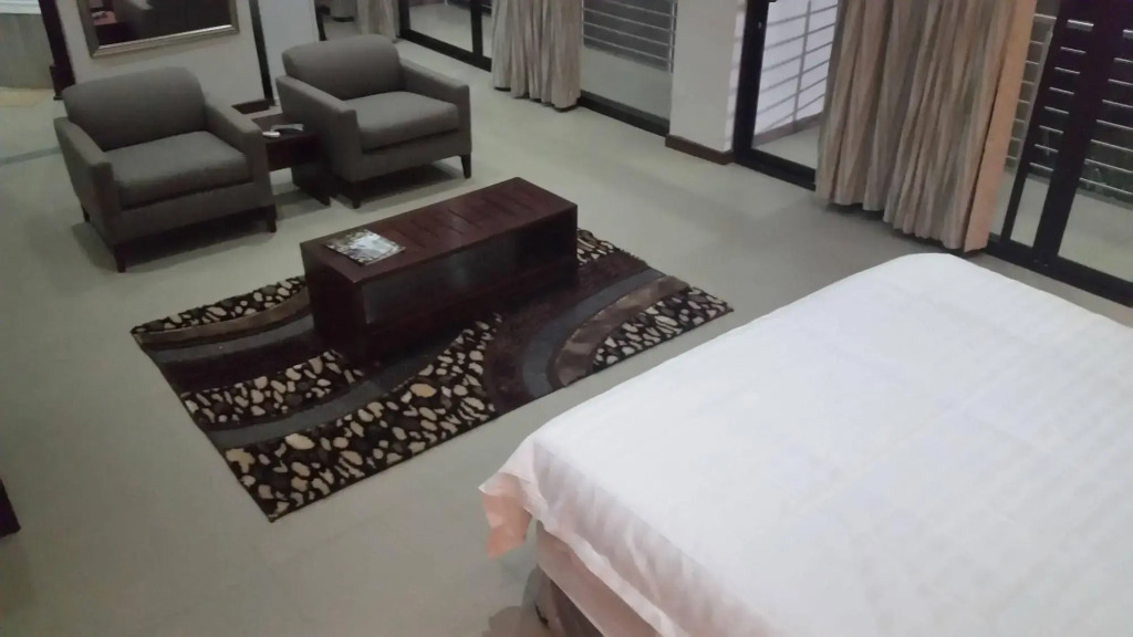 Pamo Hotel and Restaurants
