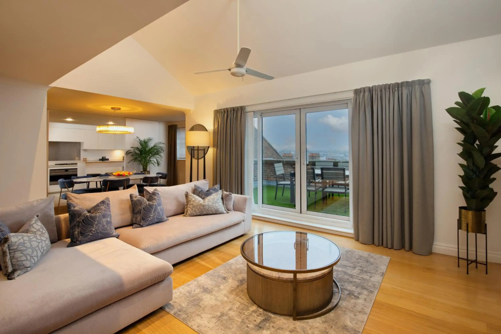 Monarch House - Serviced Apartments - Kensington