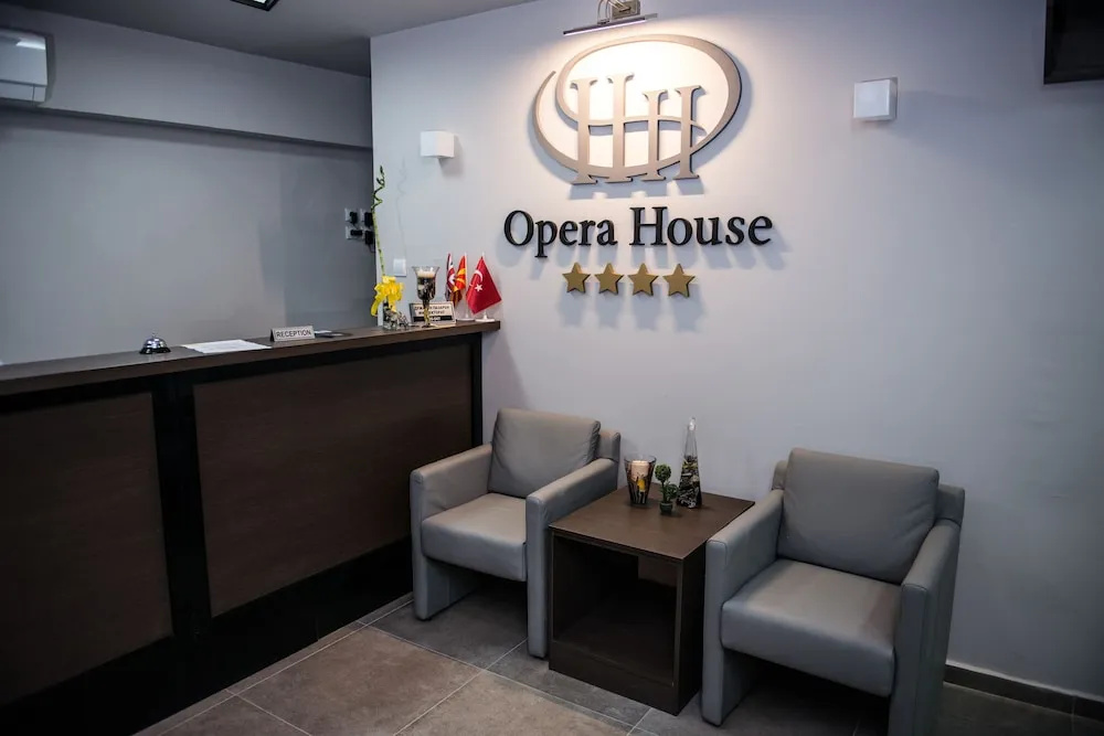 Hotel Opera House