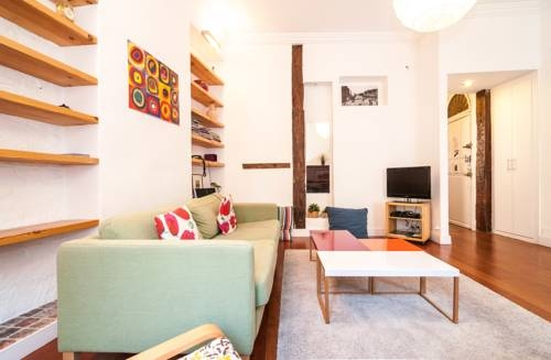 Chic Rentals Opera