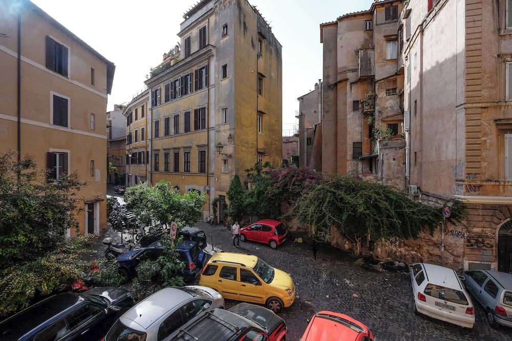Hotel Trastevere