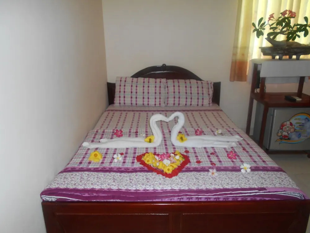 Suối Nước Resort