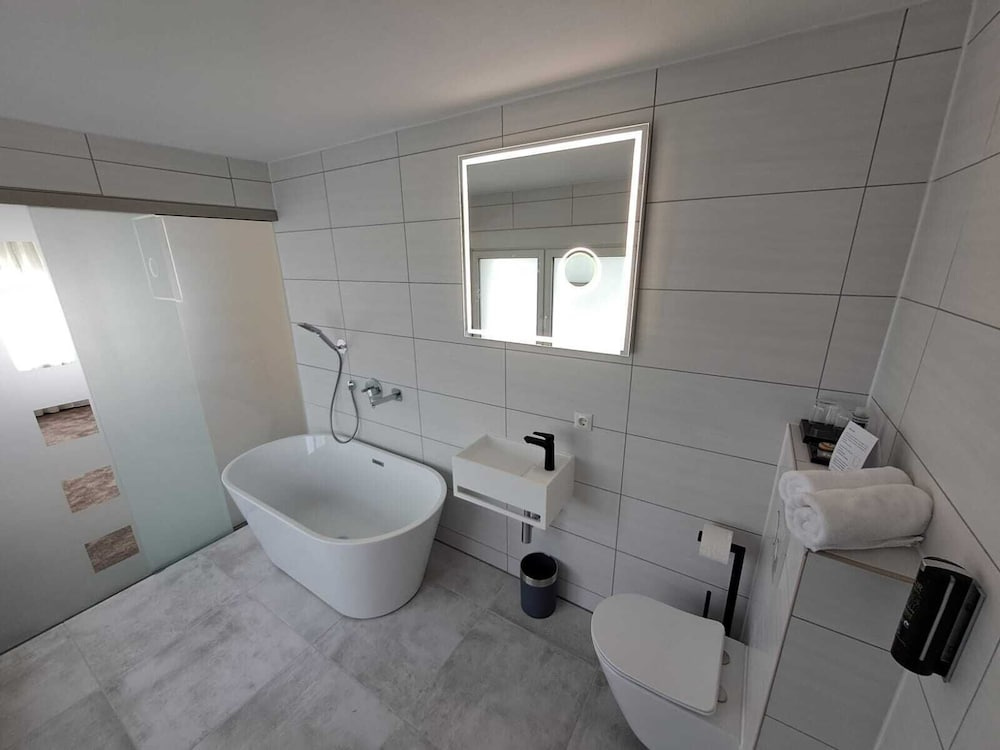 Hotel Rhin Inn