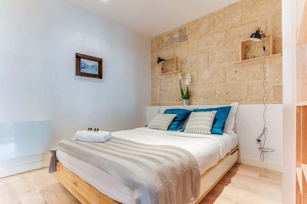 Beautiful 1 Bedroom Historic Center