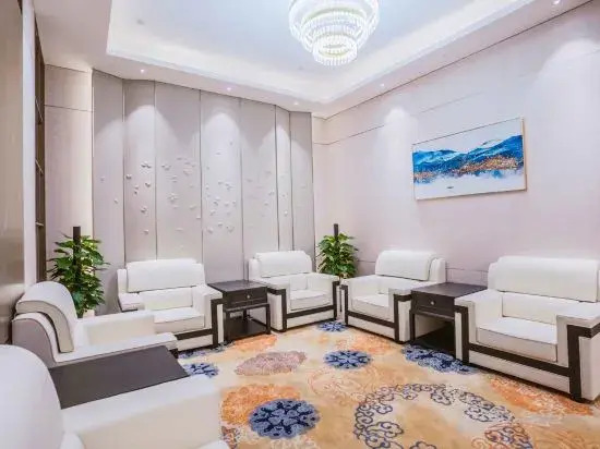 Starway Hotel (Chongqing Tongnan Avenue Branch)