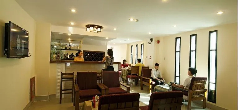 Cham Hotel