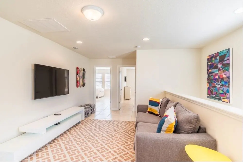 Windsor at Westside 2006 - Five Bedroom Townhome with Private Pool