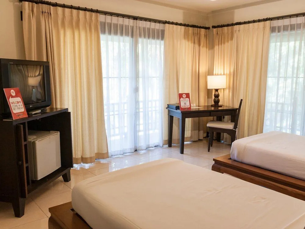 NIDA Rooms Saket Valley 200 Station