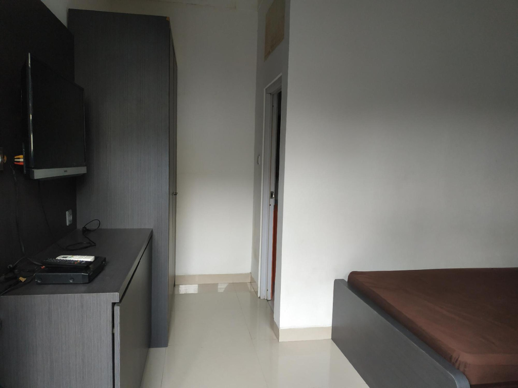 OYO 90438 Mampang 34 Residence