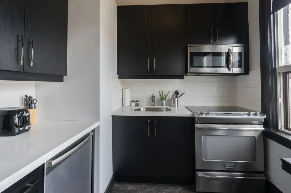 Applewood Suites - Toronto Traveler Loft