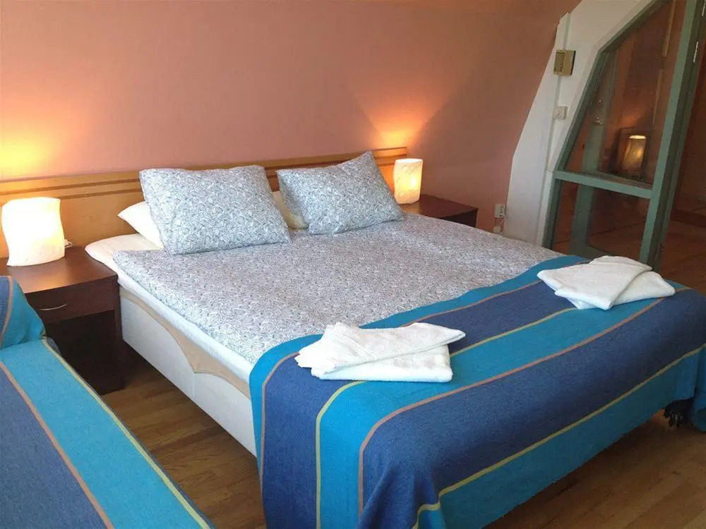 Hotel Månen