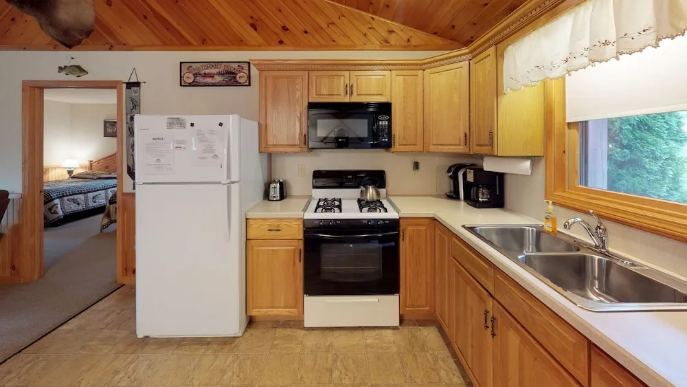 Rough Cut Lodge
