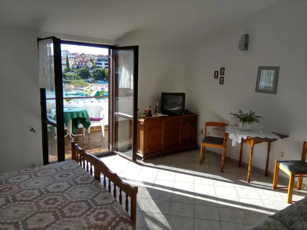 Suran Apartments