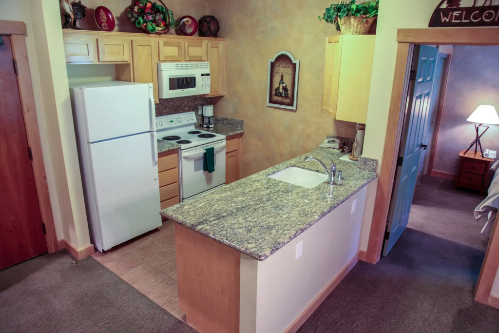 Sunstone #114 Condo