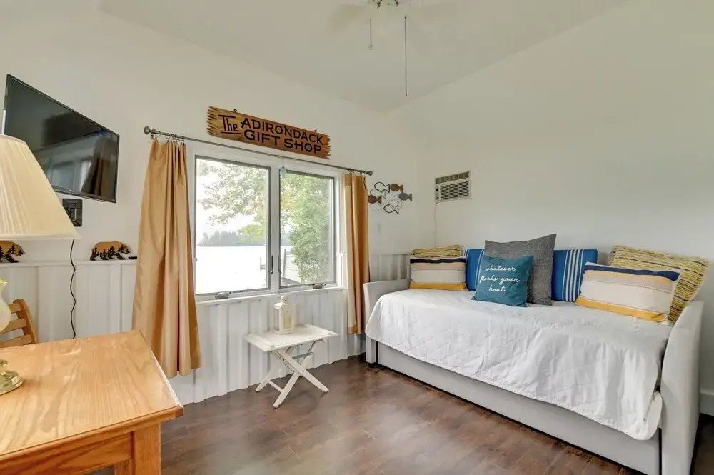 Lake George Waterfront Cabin w/ On-site Marina!