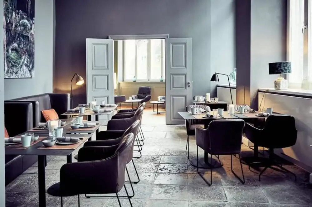 Fishers Loft Hotel