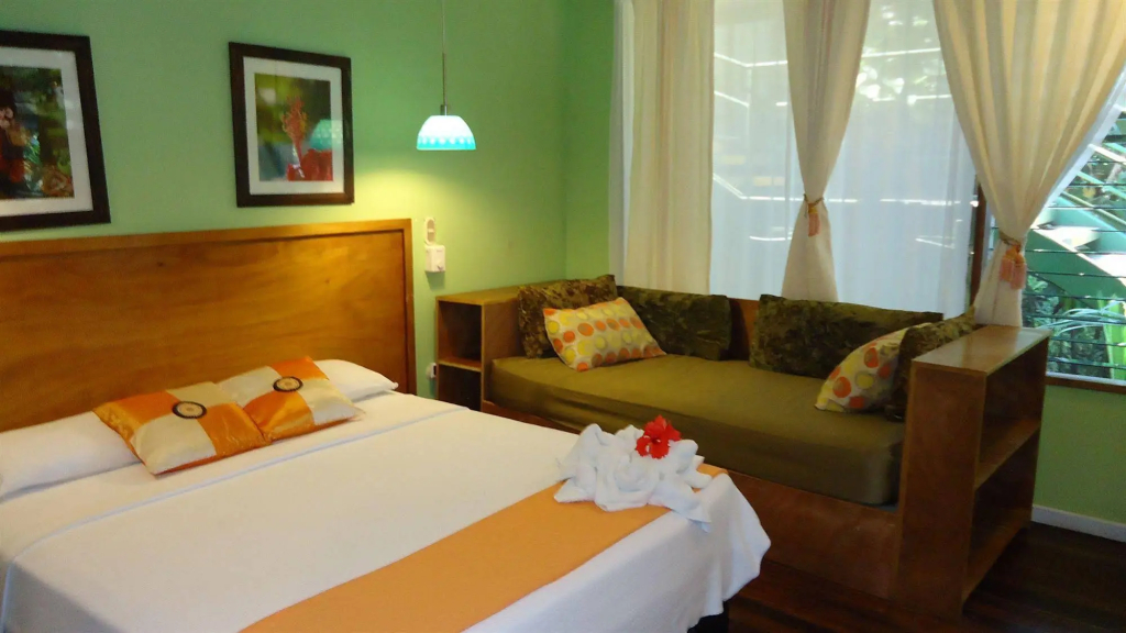Hotel Mandarina