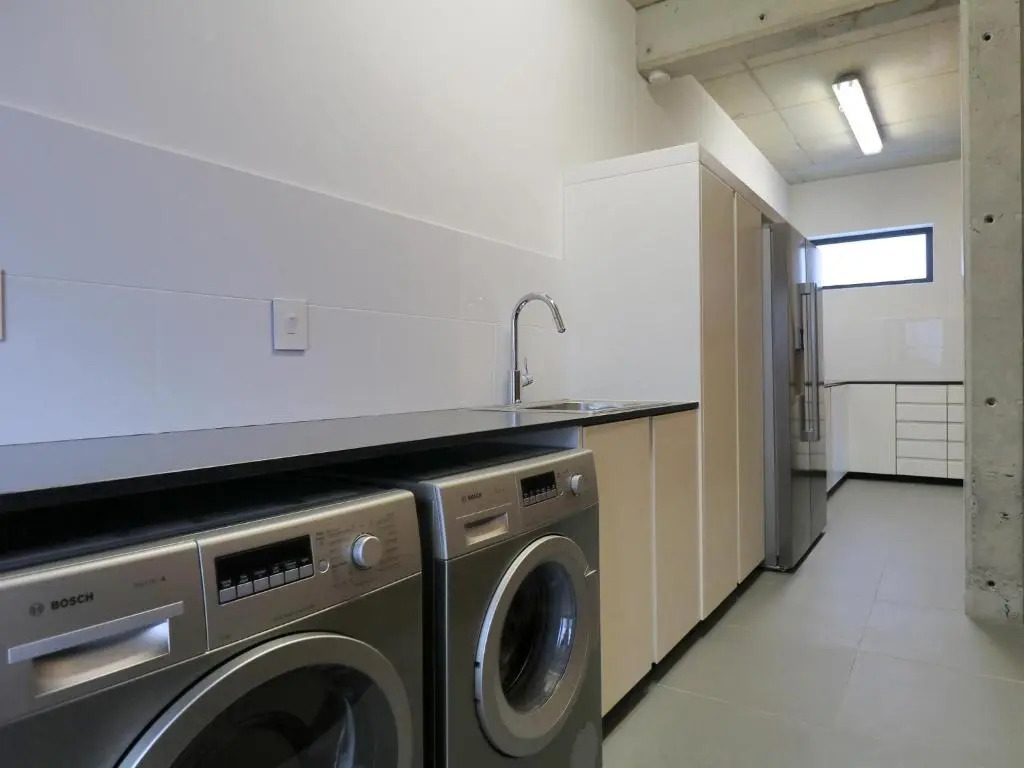 22 Protea - Luxury, Style and Elegance - Sleeps 12 in 6 En-suite Bedrooms